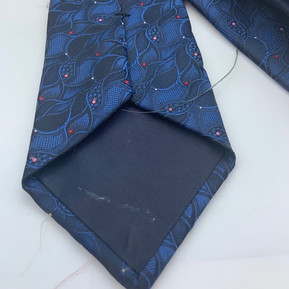 Set of Two Vintage Yves Saint Laurent Silk Ties Blue & Gold - Picture 7 of 15